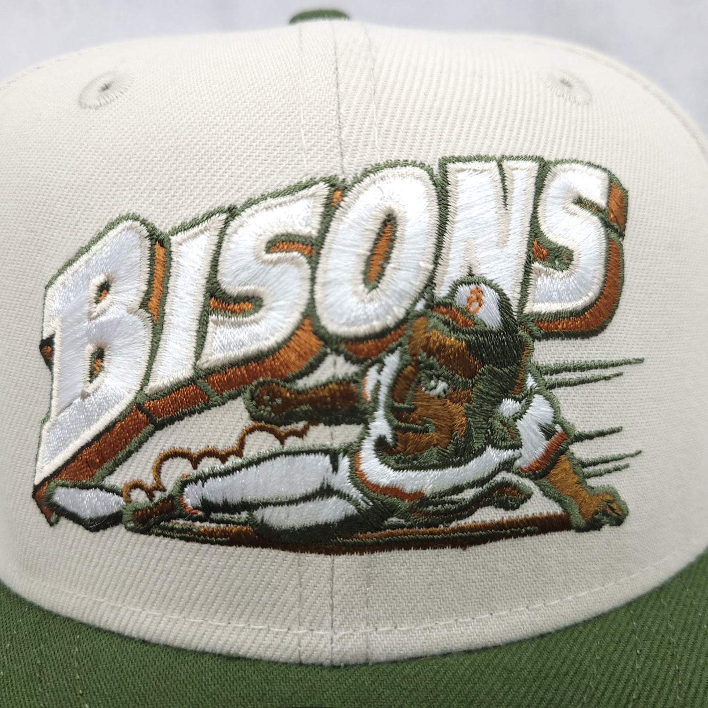 Exclusive Fitted Buffalo Bisons 'Ultra Clean'