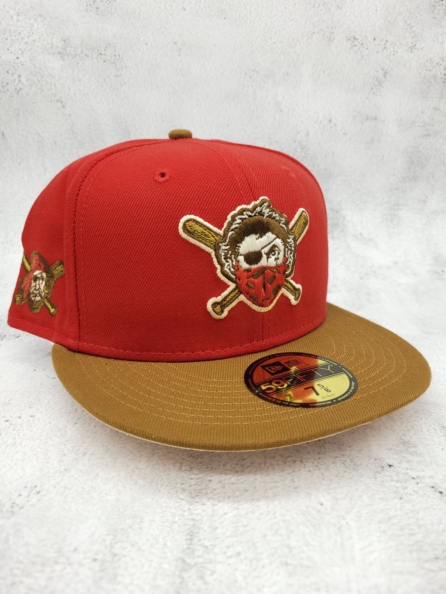 New Era on sale Pittsburgh Pirates 7 1/2 masked Peach UV