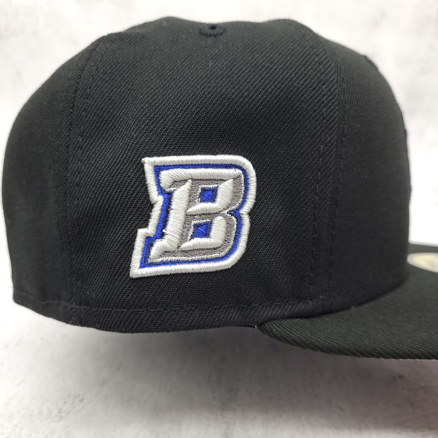 Burdeens Buffalo Bisons "VFTV' Black & Silver